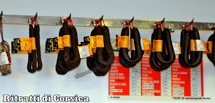 UNEcharcuterie-ficatellu