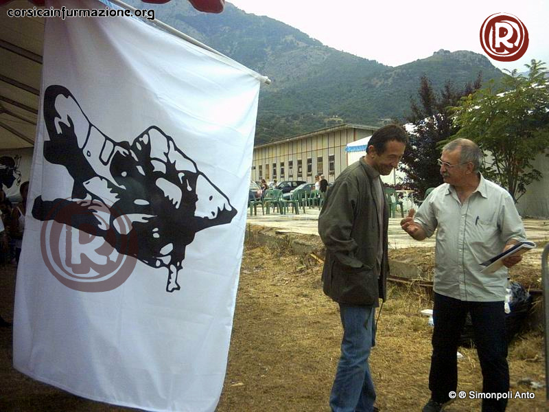 GhjurnateCorti2004-Stand-bombage-nationsansetat (11)