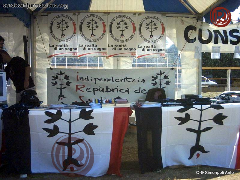 GhjurnateCorti2004-Stand-bombage-nationsansetat (47)