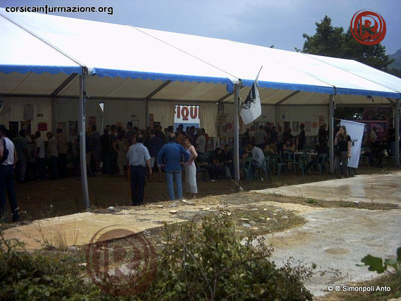 GhjurnateCorti2004-Stand-bombage-nationsansetat (6)