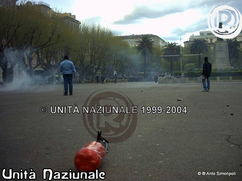 Manif170404Bastia85